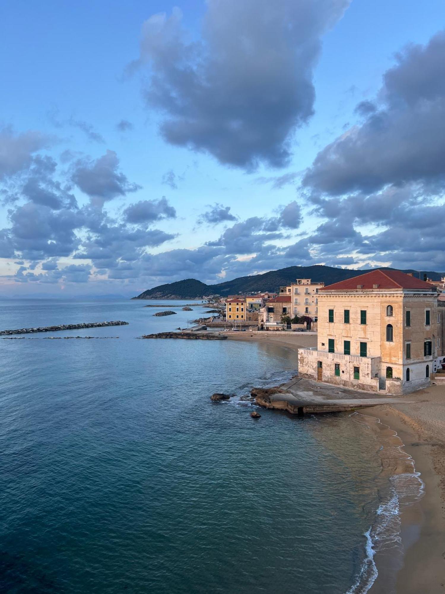 Torre Perrotti - Le Suite Santa Maria di Castellabate Esterno foto