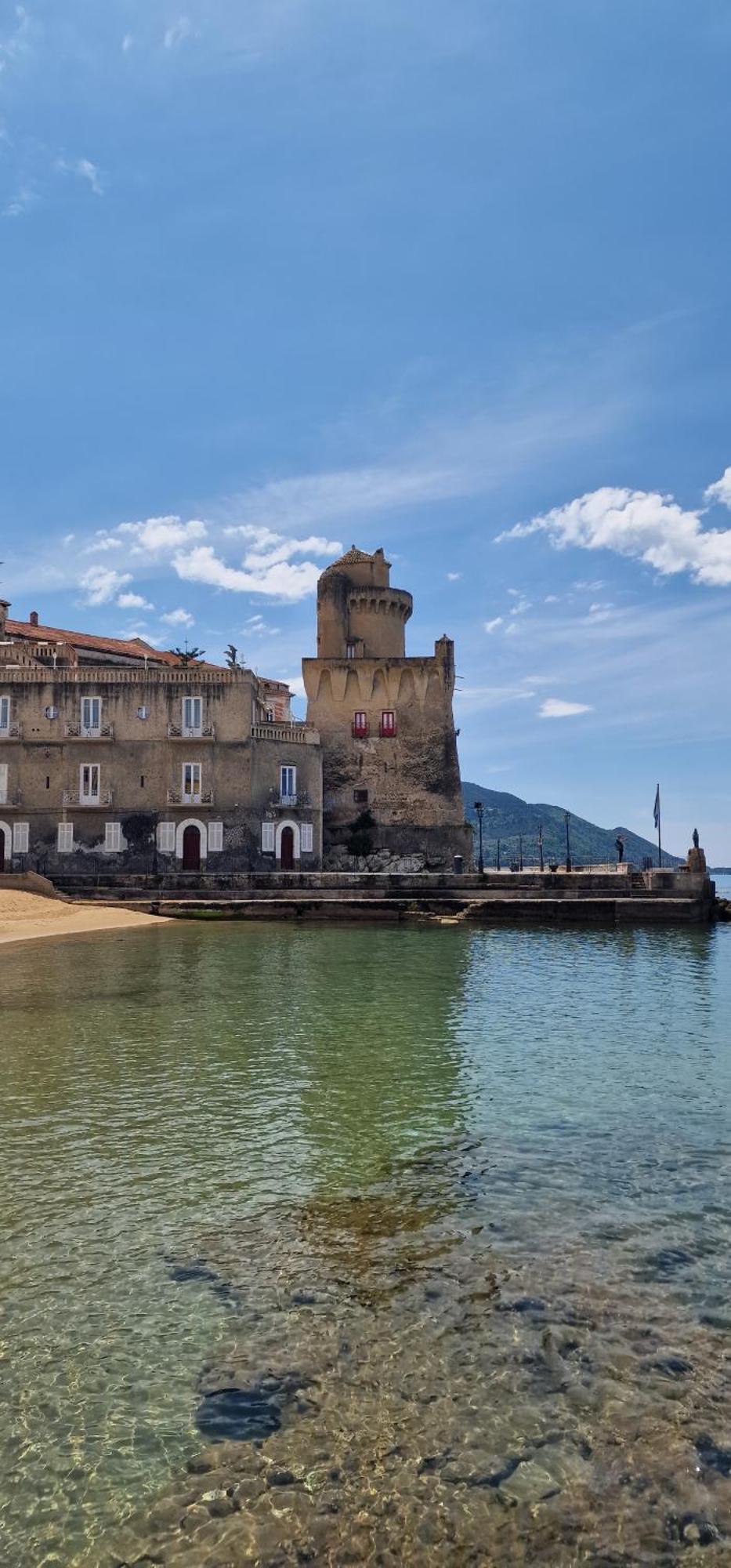 Torre Perrotti - Le Suite Santa Maria di Castellabate Esterno foto