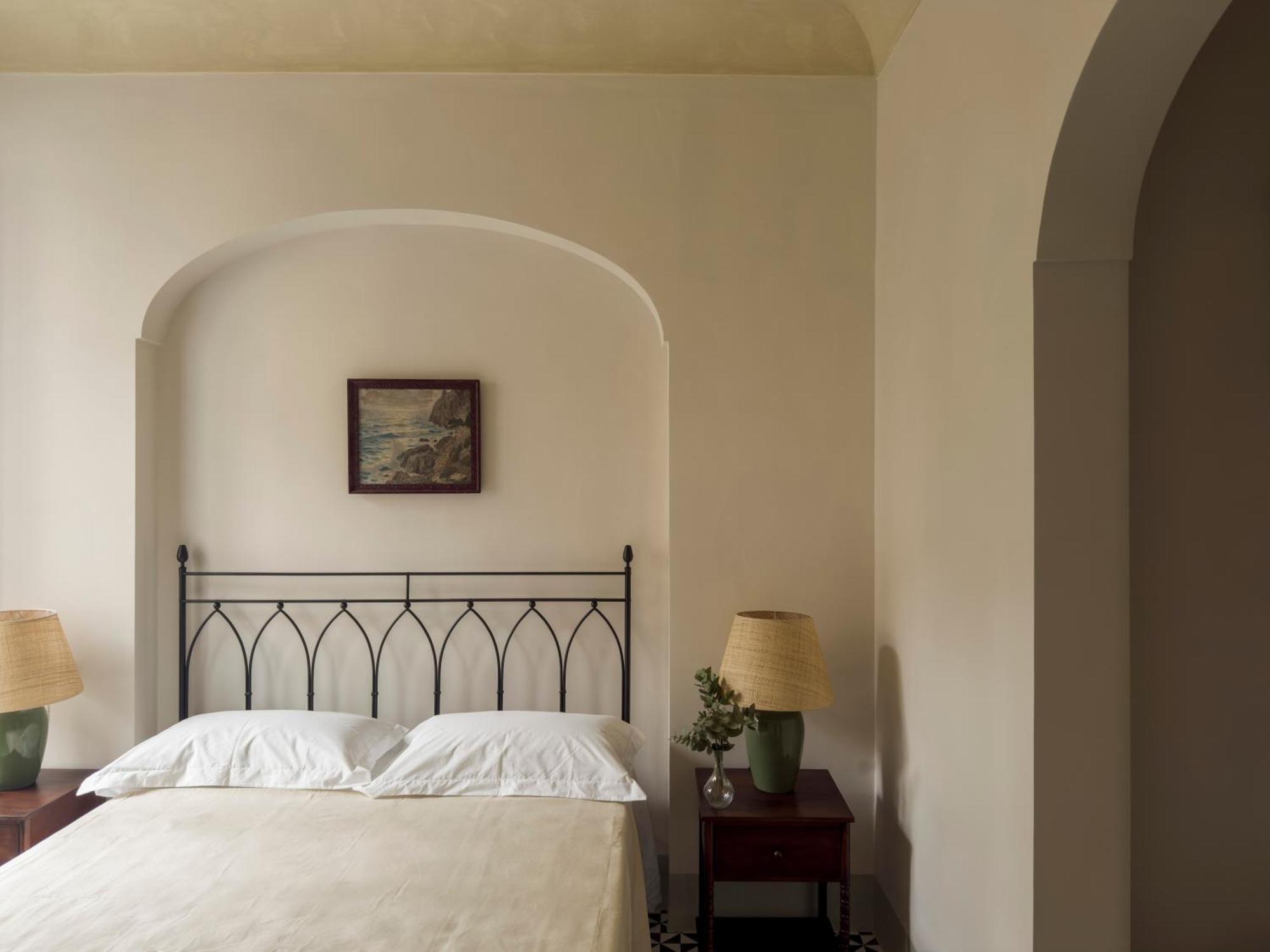 Torre Perrotti - Le Suite Santa Maria di Castellabate Esterno foto