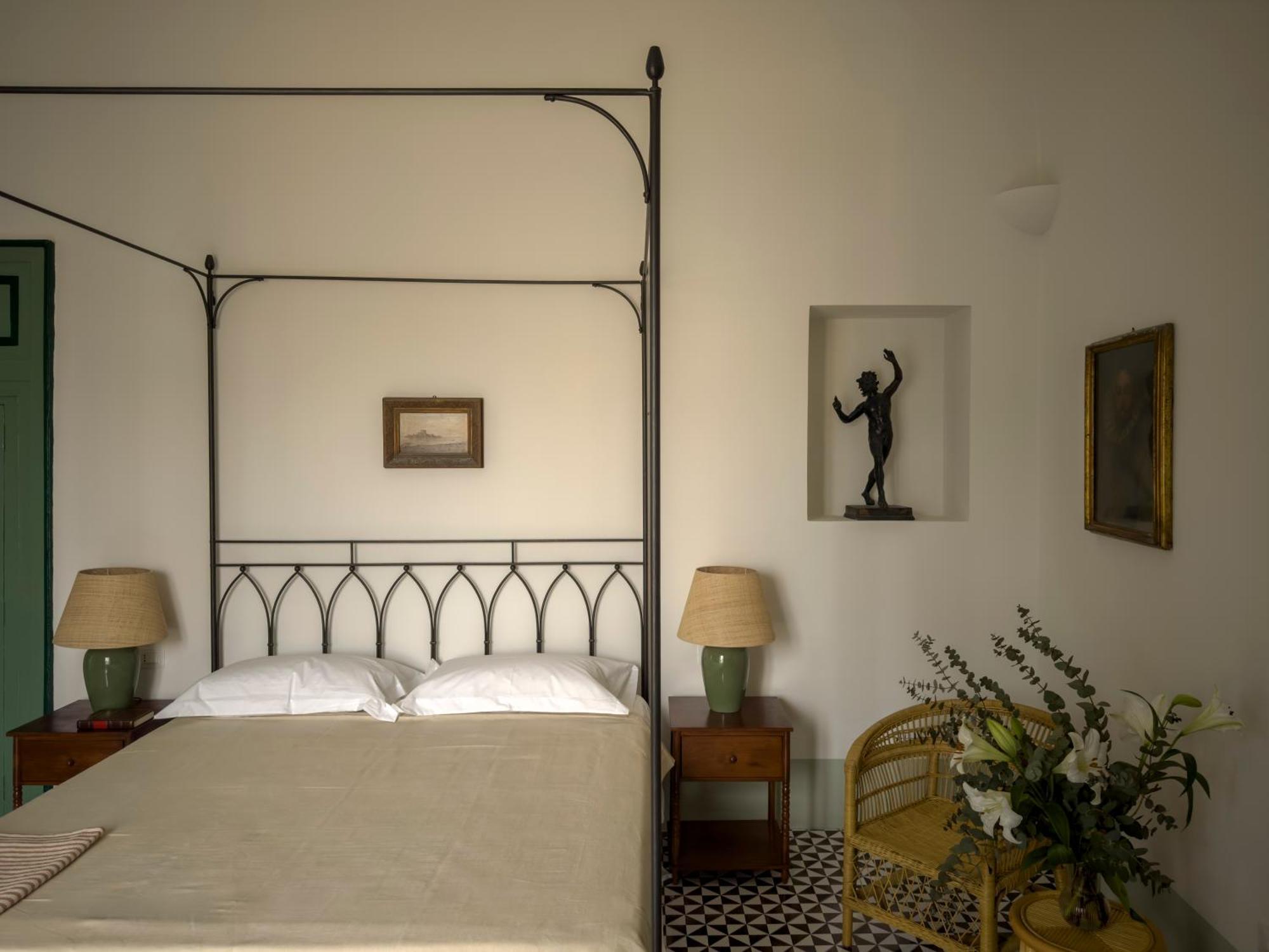 Torre Perrotti - Le Suite Santa Maria di Castellabate Esterno foto